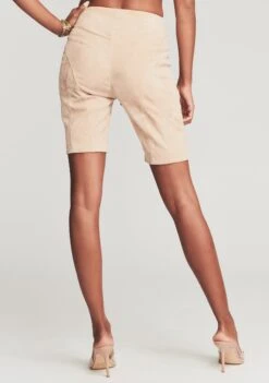 Amanda Short -Retrofete Clothing Shop 210825 Set1 SHOT 59 4493