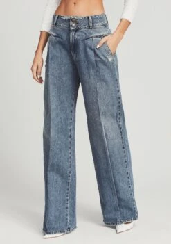 Gladys Jean 9 Gladys Jean -Retrofete Clothing Shop 210921 RETROFETE ECOMM SET2 SHOT25 4355