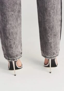 Maggie Mid Rise Jean -Retrofete Clothing Shop 220111 Retrofete eComm Set2 SHOT 110 7345