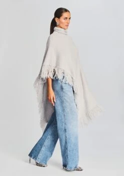 Frost Poncho 7 Frost Poncho -Retrofete Clothing Shop Ecommerce Crop 20230815 Frost Poncho Silver 3320 ECOMM