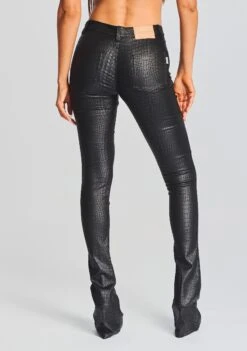 Danica Coated Denim Pant 8 Danica Coated Denim Pant -Retrofete Clothing Shop Ecommerce Crop 20230815 Kristin Blazer Danica Pant Gator 2801 ECOMM