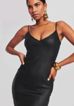 Aiden Coated Denim Midi Dress 9 Aiden Coated Denim Midi Dress -Retrofete Clothing Shop Ecommerce Crop 220803.RETROFETE SET1 SHOT 48 0109 eComm