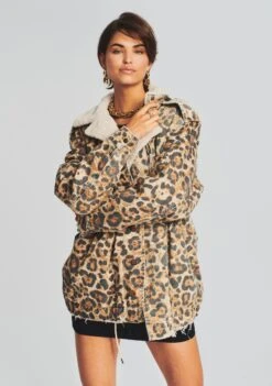 Frankie Jacket -Retrofete Clothing Shop Ecommerce Crop 220830 Retrofete Ecom SET2 SHOT15 1788