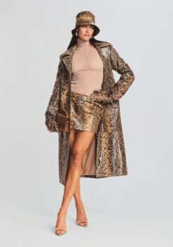 Brae Leather Hat 5 Brae Leather Hat -Retrofete Clothing Shop Ecommerce Crop 23 07 18 SET1 Piper Sweater Steffan Coat Zelda Skirt Gloves 0015 ECOMM