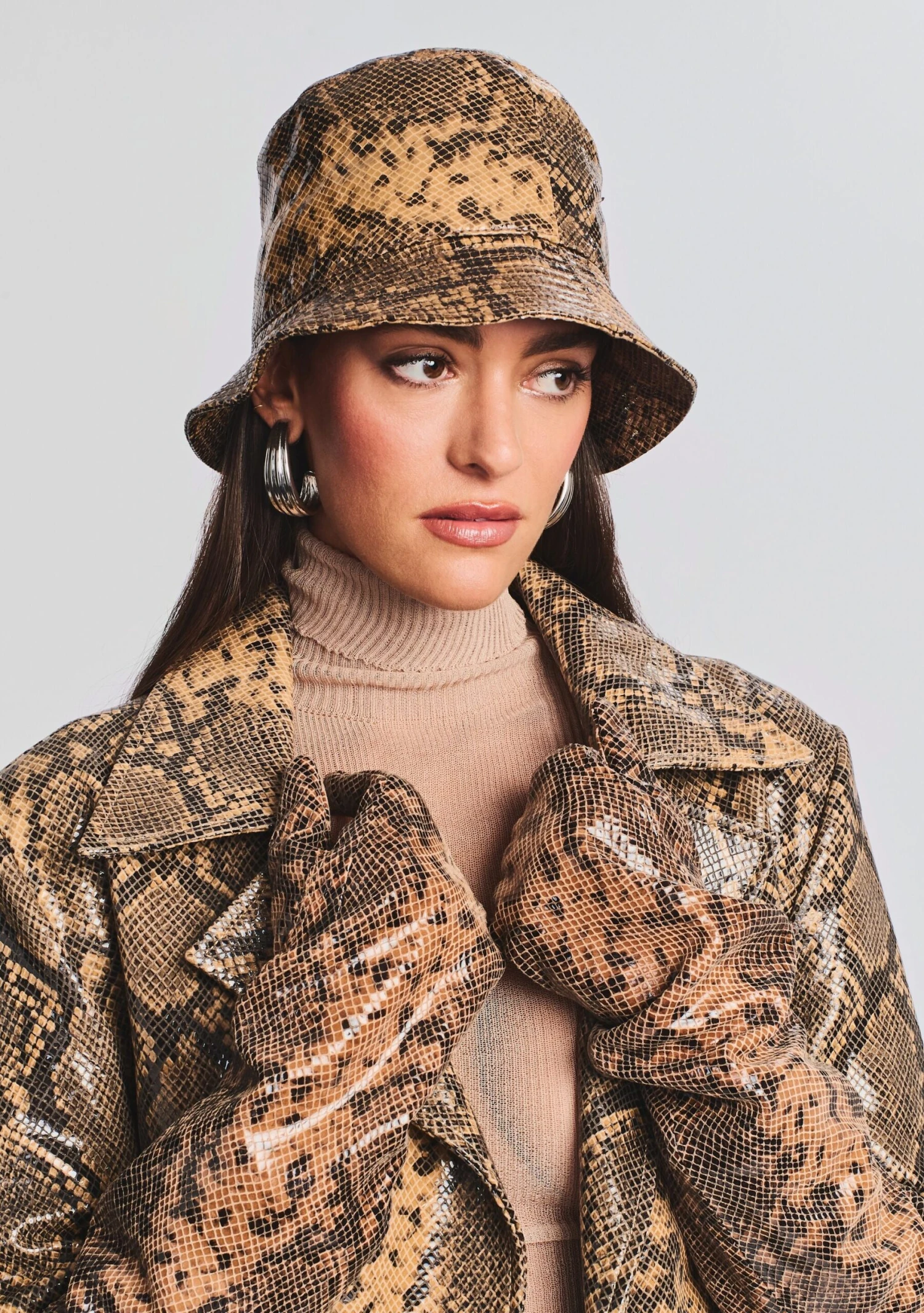 Yani Leather Gloves 2 Yani Leather Gloves - Image 2