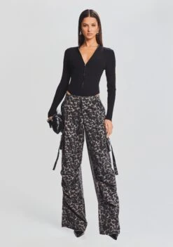 Geo Rib Knit Bodysuit -Retrofete Clothing Shop Ecommerce Crop 23 09 21 GEOBODYSUIT JANECARGOPANT GREYLEOPARD 482 ECOMM 70a1fe71 5682 4219 b3c8 dfd9f3c8f81c