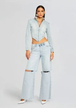Wrenley Low-Rise Jean 9 Wrenley Low-Rise Jean -Retrofete Clothing Shop Ecommerce Crop 23 12 18 CHRISSYJACKET WRENLEYJEAN SKYLIGHT 2602 ECOMM 7665d5fe 00b1 48f4 8e18 e7dd288873ee