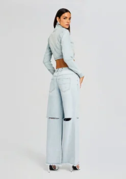 Wrenley Low-Rise Jean -Retrofete Clothing Shop Ecommerce Crop 23 12 18 CHRISSYJACKET WRENLEYJEAN SKYLIGHT 2630 ECOMM 0aa94b72 f6bf 4ec5 8189 364905cdcc49 scaled