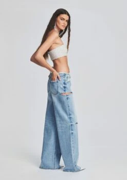 Frenchie Pearl Bra -Retrofete Clothing Shop Ecommerce Crop 230111 RETROFETE SET2 SHOT71 71881 eComm