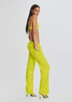 Suki Silk Pant -Retrofete Clothing Shop Ecommerce Crop 230111 SET1 Shot 31 4972 eComm eComm 7c0bacbb cb9b 4159 9296 e0d98f61436f