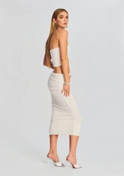 Penny Strapless Top 7 Penny Strapless Top -Retrofete Clothing Shop Ecommerce Crop 230419 SET1 Shot 22 4331 eComm adc19a02 c3cb 40dc a170 1631173b1ab2