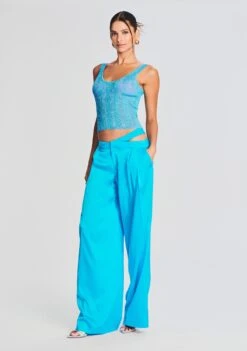 Zarri Silk Pant -Retrofete Clothing Shop Ecommerce Crop 230510 Set2 SHOT 15 1906 eComm