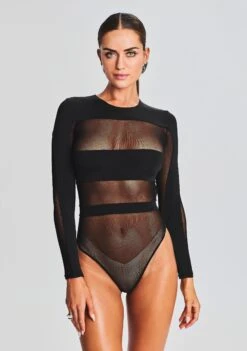 Ciar Bodysuit 9 Ciar Bodysuit -Retrofete Clothing Shop Ecommerce Crop 230816 SET2 CAIRBODYSUIT 5791 ECOMM