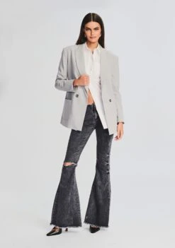 Izzi Low-Rise Jean -Retrofete Clothing Shop Ecommerce Crop 230831 IZZILOWRISEJEAN 0533 ECOMM