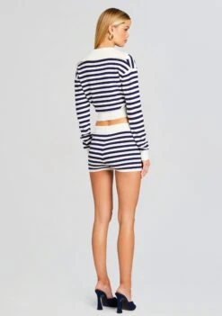 Rose Knit Top -Retrofete Clothing Shop Ecommerce Crop 24 01 11 ROSETOP JACSHORT CREAMNAVY 0941 ECOMM