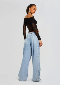 Chelle Ruched Jean 8 Chelle Ruched Jean -Retrofete Clothing Shop Ecommerce Crop 24 03 27 CHELLEJEAN COASTLINE 2738 ECOMM scaled