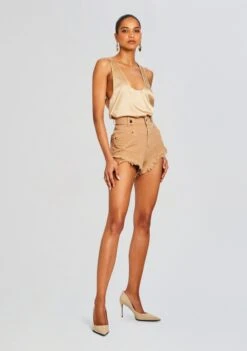 Tessa Short -Retrofete Clothing Shop Ecommerce Crop 24 03 27 TESSASHORTS CAMEL 0784 ECOMM