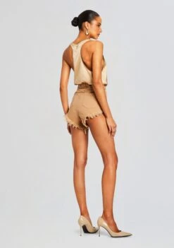 Tessa Short -Retrofete Clothing Shop Ecommerce Crop 24 03 27 TESSASHORTS CAMEL 0788 ECOMM