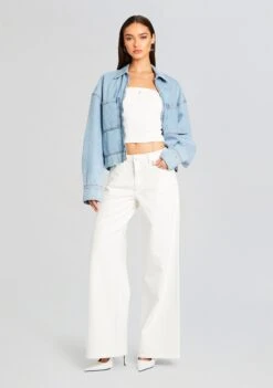 Fiona Low Rise Jean -Retrofete Clothing Shop Ecommerce Crop 24 04 17 NICOLLEJACKET COASTLINE SAMANTHATUBETOP FIONALOWRISEJEAN WHITE 1392 ECOMM a96e1fcc 7b67 4a5b 8529 88d12a3c67b2