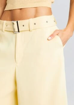 Philomena Short -Retrofete Clothing Shop Ecommerce Crop 24 04 17 PHILOMENASHORT BUTTER 0159 ECOMM