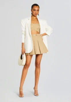 Camel Strapless Bralette 9 Camel Strapless Bralette -Retrofete Clothing Shop Ecommerce Crop 24 05 15 CAMELSTRAPLESSBRALETTE TRENCHPLEATEDSKIRT CAMEL 2487 ECOMM scaled