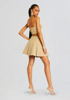 Camel Strapless Bralette 8 Camel Strapless Bralette -Retrofete Clothing Shop Ecommerce Crop 24 05 15 CAMELSTRAPLESSBRALETTE TRENCHPLEATEDSKIRT CAMEL 2543 ECOMM scaled
