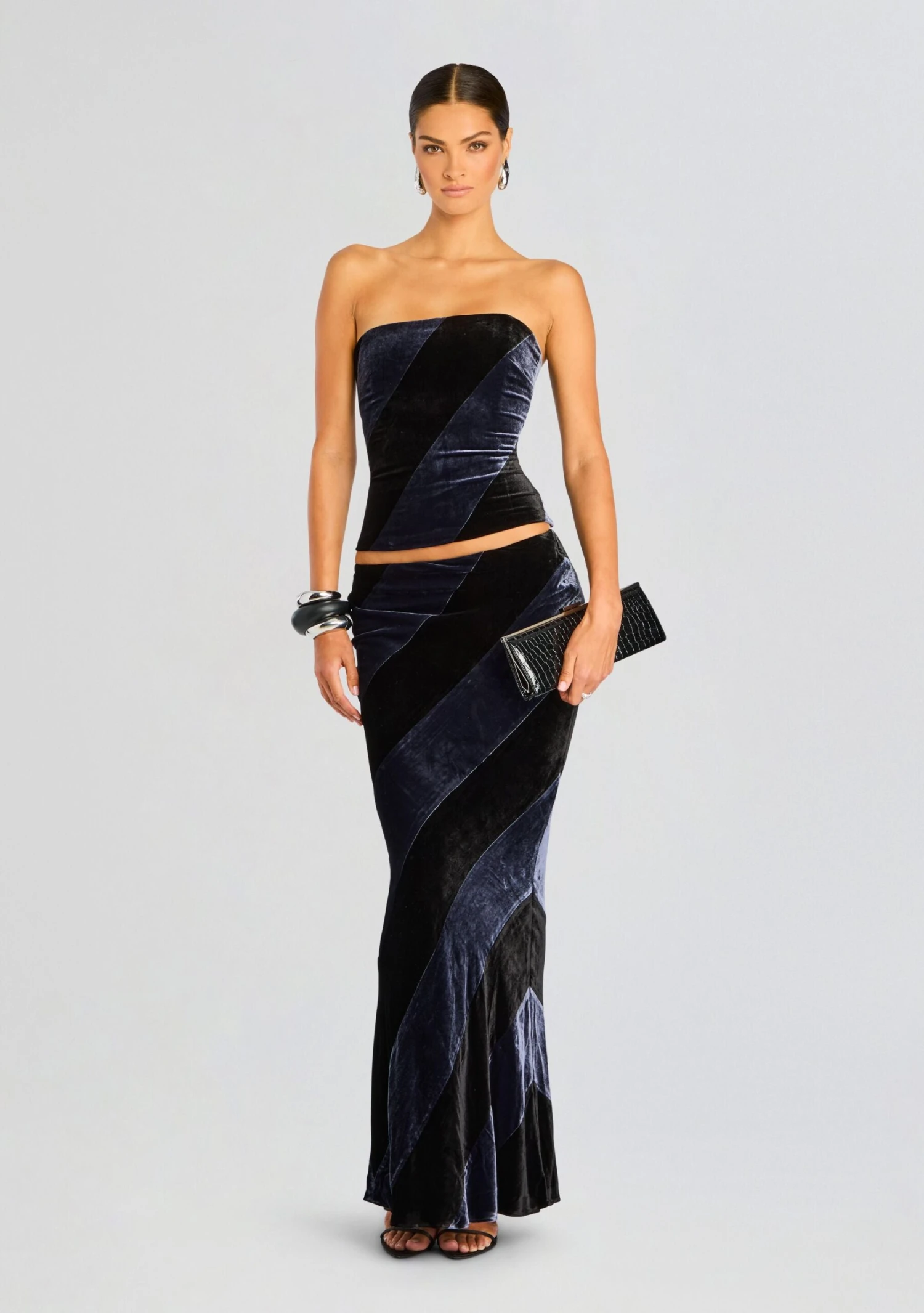 Venus Velvet Skirt 4 Venus Velvet Skirt - Image 4