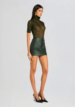 Paula Short Sleeve Sweater -Retrofete Clothing Shop Ecommerce Crop 24 09 26 AshaFauxLeatherJacket EmiliaFauxLeatherMiniSkirt ForestGreen 0065 ECOMM d9c9007e d85e 4fbc 8c19 b3cbe2f79772