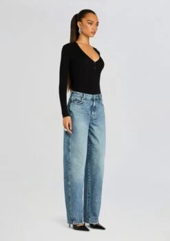 Briar High Rise Jean -Retrofete Clothing Shop Ecommerce Crop 24 09 26 BriarHighRiseJean Horizon 0028 ECOMM