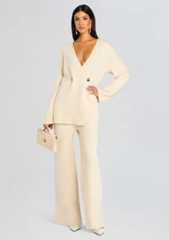 Juna Knit Pant -Retrofete Clothing Shop Ecommerce Crop 24 09 26 TundraKnitSweater JunaKnitPant Eggshell 0008 ECOMM ffb8594d e9d2 489b a1f4 29d22bda84b6