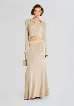 Alice Metallic Knit Maxi Skirt 9 Alice Metallic Knit Maxi Skirt -Retrofete Clothing Shop Ecommerce Crop 24 10 08 JessaTop AliceMaxiSkirt Gold 0014 ECOMM scaled