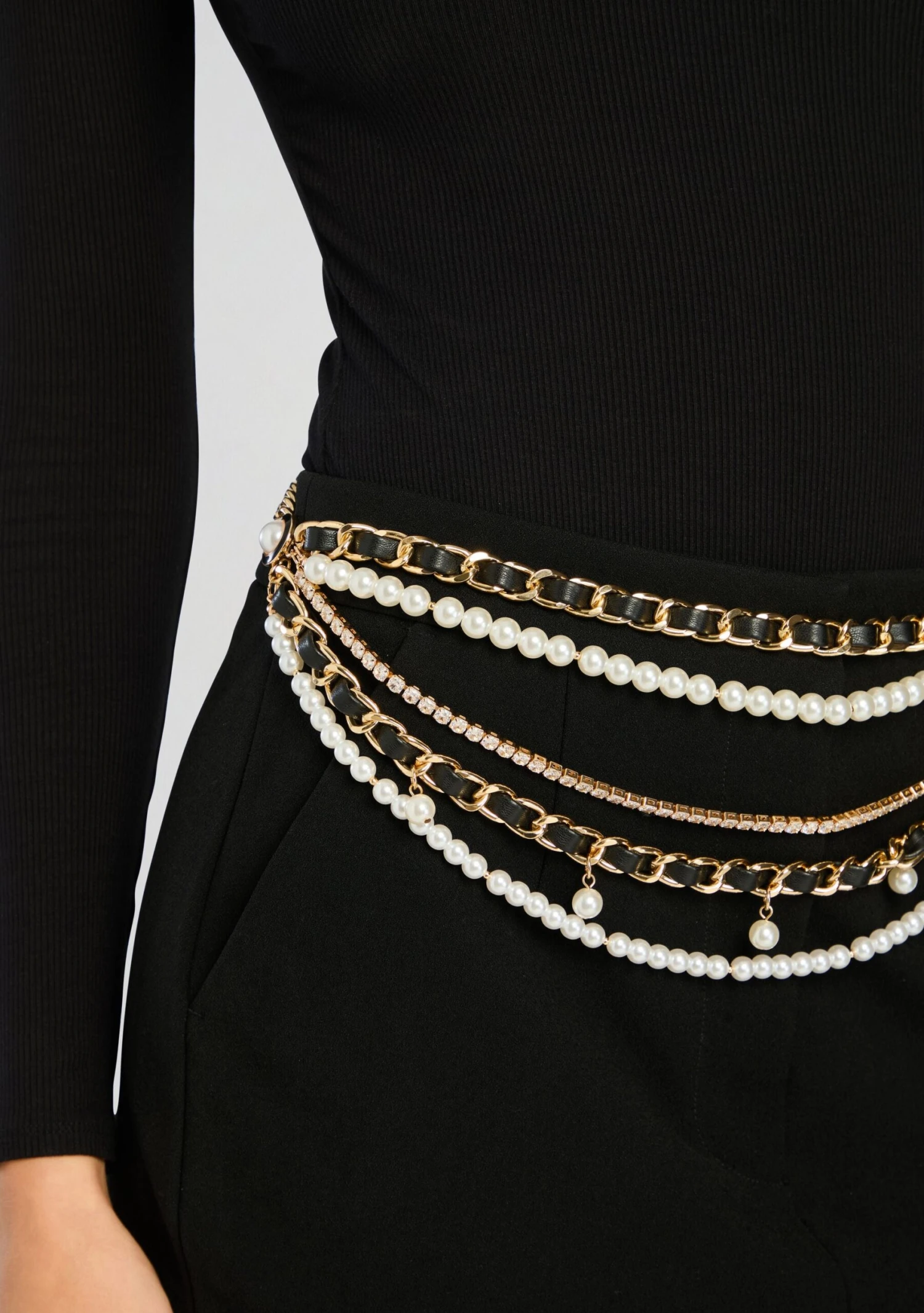 Sonya Pearl Chain Belt 3 Sonya Pearl Chain Belt - Image 3