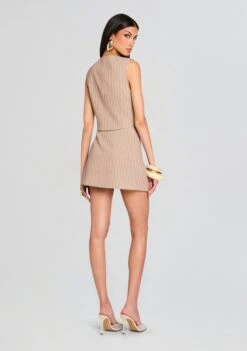 Nelly Mini Skirt -Retrofete Clothing Shop Ecommerce Crop 25 01 16 AngelinaVestTop NellyMiniSkirt Oak Eggshell 0054 ECOMM cee2f78f cd20 4196 9e2b bc84c8f1f3c1