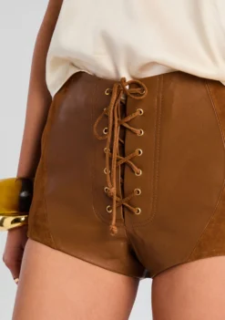 Retrofete Clothing Shop -Retrofete Clothing Shop Ecommerce Crop 25 04 08 Agda Suede Short Cognac 0023 ECOMM scaled