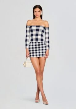 Serrah Skort -Retrofete Clothing Shop Ecommerce Crop 25 05 07 ValeTop BoldNavyGingham SerrahSkort ClassicNavyGingham 0006 ECOMM e7e2aa79 c639 4335 808d 201de06616e8