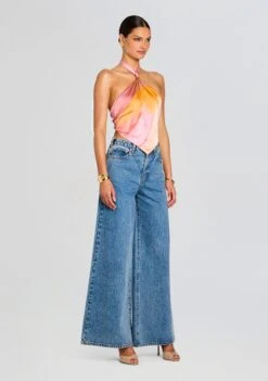 Jamie Silk Top -Retrofete Clothing Shop Ecommerce Crop 25 05 08 JamieTop ContourBrushstroke 0046 ECOMM