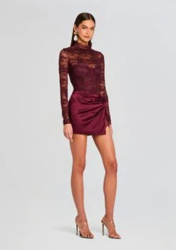 Valentina Bodysuit -Retrofete Clothing Shop Ecommerce Crop 25 08 06 Valentina Bodysuit Reeve Skirt Port 2220 ECOMM