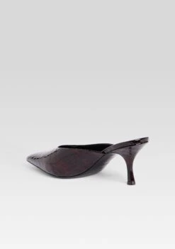 Bonnie Leather Mule -Retrofete Clothing Shop Ecommerce Crop BONNIELEATHERMULE BURGUNDYCROCO 099 ECOMM