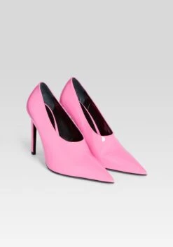 Mollie Leather Pump -Retrofete Clothing Shop Ecommerce Crop FW24 MOLLIELEATHERPUMP PINK 209 ECOMM e2d24cb7 f502 45c3 bc36 6281f4807bb4