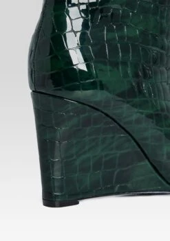 Natassa Wedge Boot -Retrofete Clothing Shop Ecommerce Crop HL25 NATASSAWEDGEBOOT PINECROCO 250 ECOMM