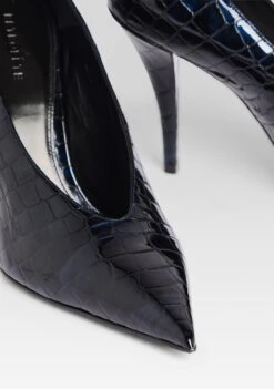 Maureen Leather Pump -Retrofete Clothing Shop Ecommerce Crop MAUREENLEATHERPUMP NAVYCROCO 127 ECOMM