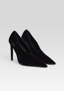 Mollie Velvet Pump -Retrofete Clothing Shop Ecommerce Crop MOLLIEPUMP BLACKVELVET 113 ECOMM