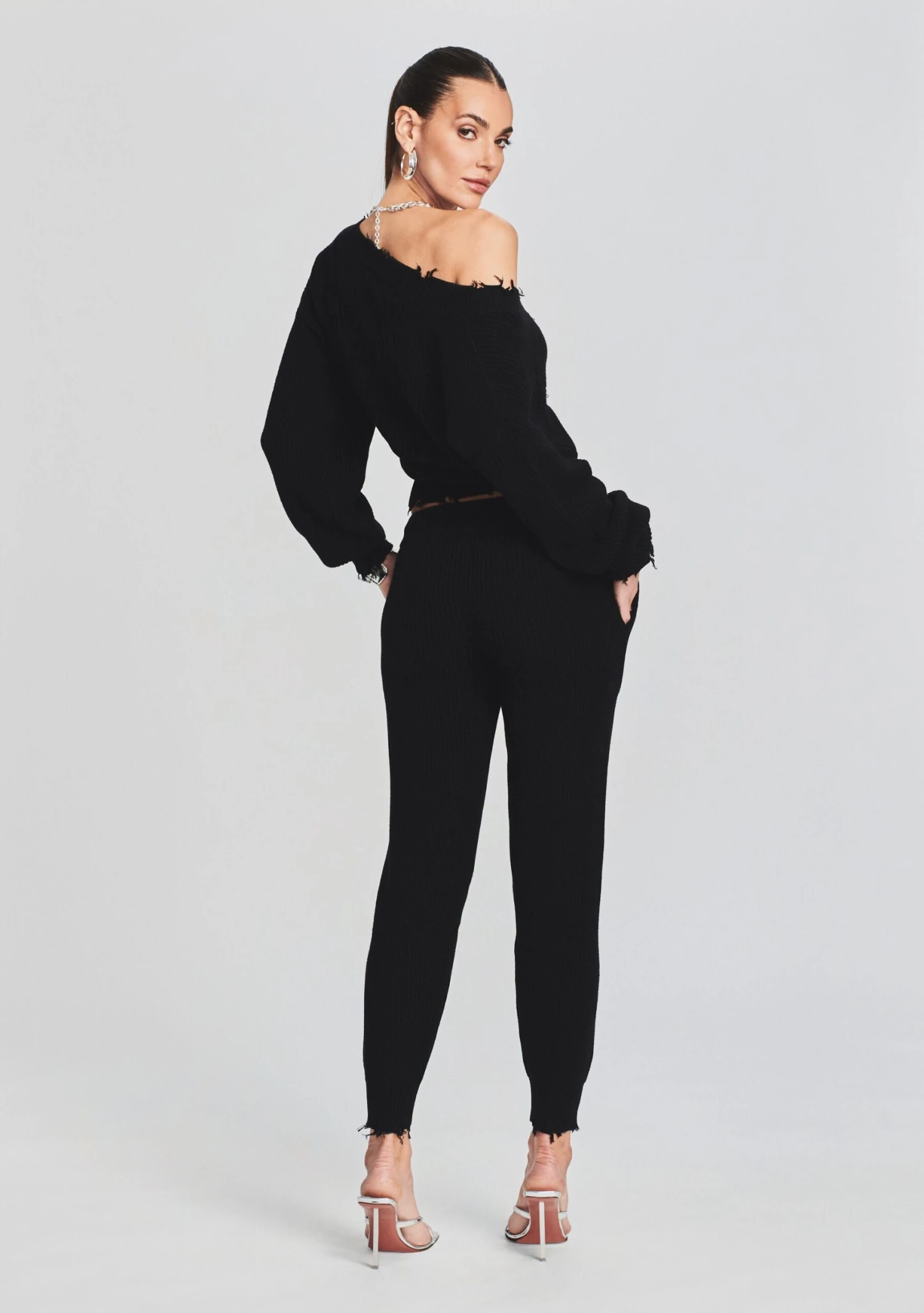 Syd Sweater 4 Syd Sweater - Image 4