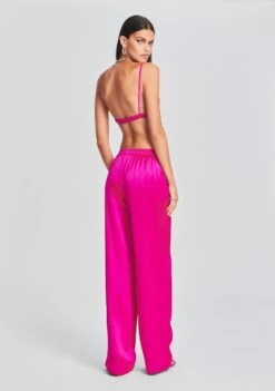 Jayne Bra 7 Jayne Bra -Retrofete Clothing Shop Ecommerce Crop Retrofete eComm 221018 Set2 SHOT 33 4521