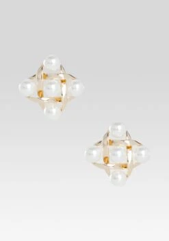 Harlow Pearl Earring